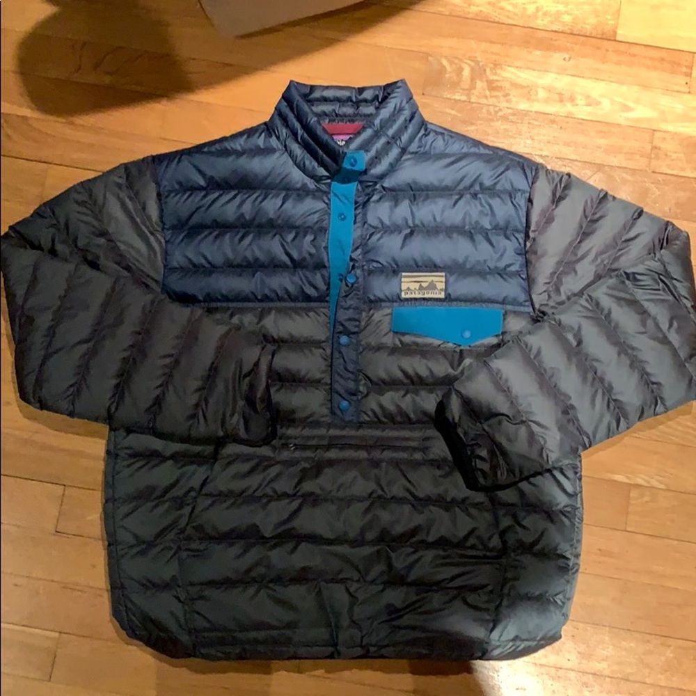 Limited Men’s Medium Patagonia Jacket